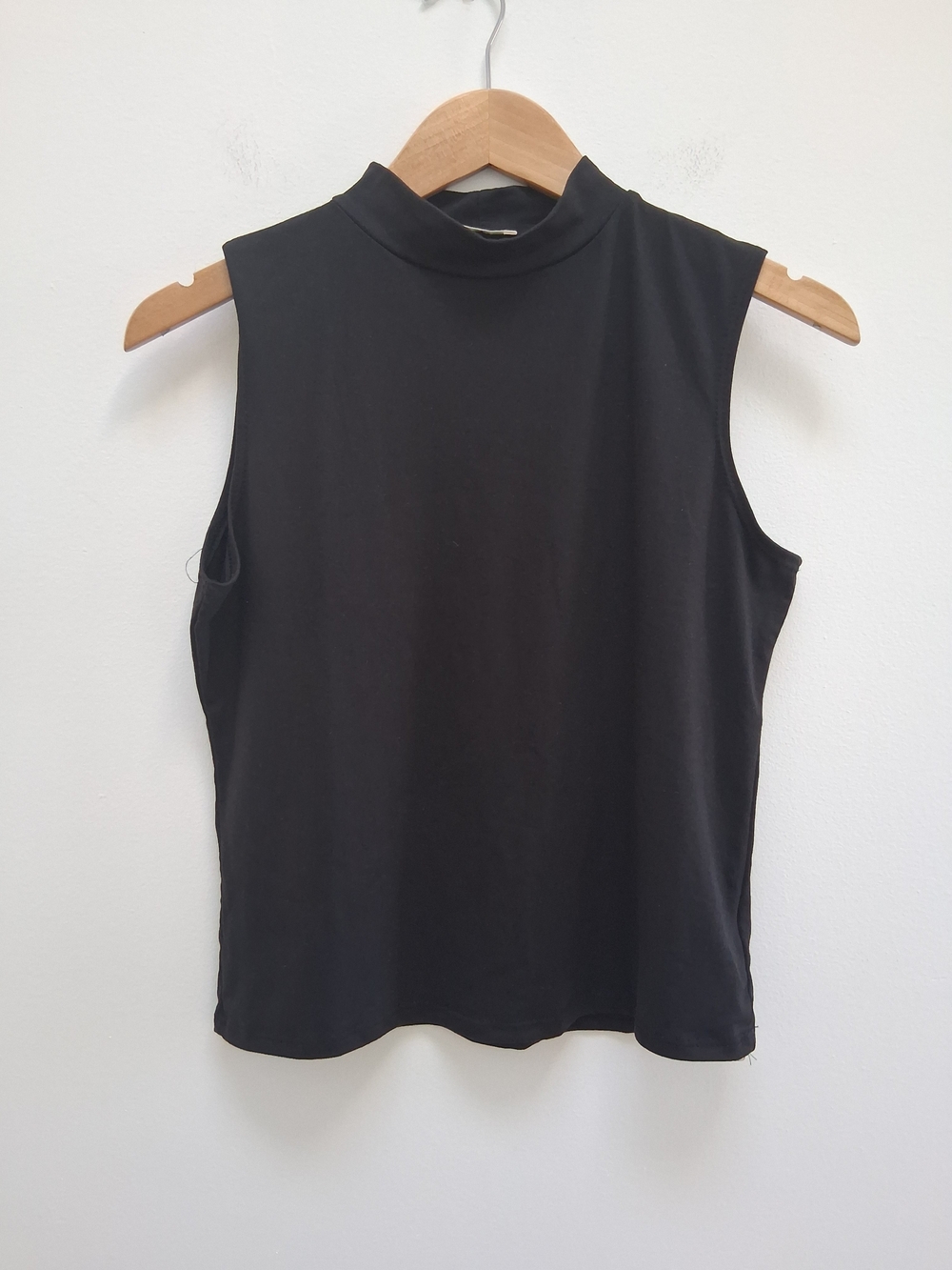 Olivia Rae Black Sleeveless Mock Neck Tank Top Women Size Large Stretch Classic